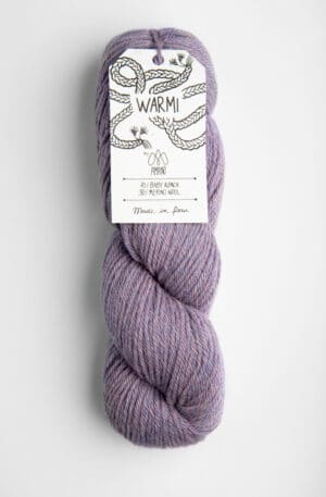 Lana de mezcla fina, Baby Alpaca y Lana Merino en color morado suave